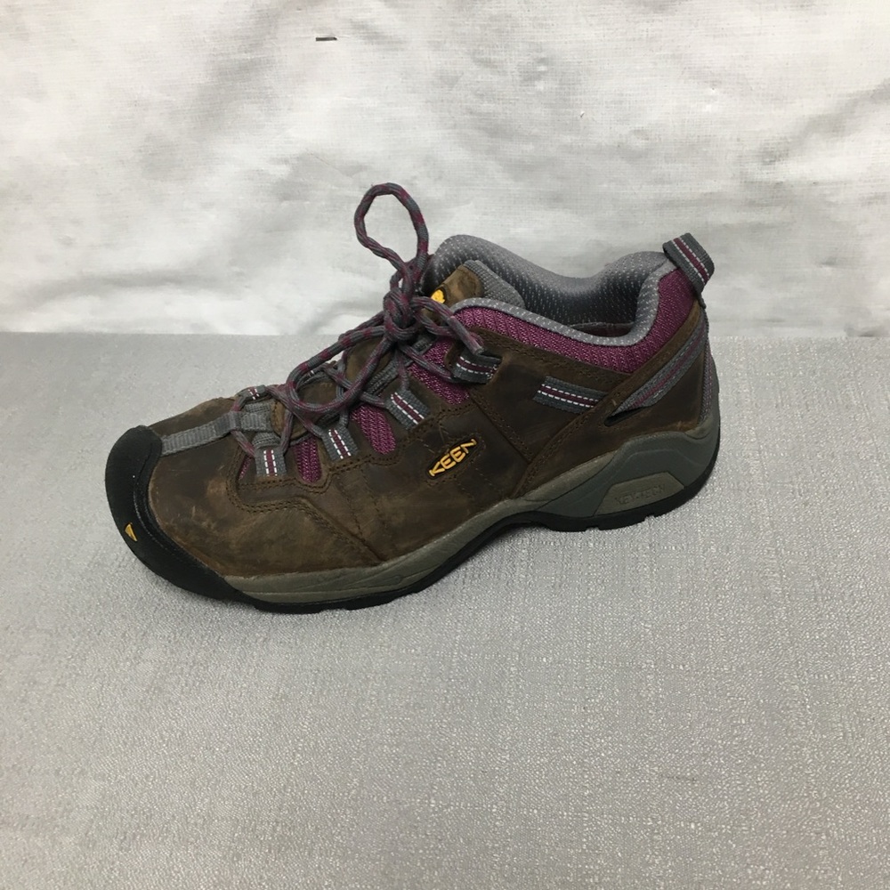 KEEN ASTM F2413-11 Work Boots Steel Toe Womens 8 W Brown US Safety Shoes